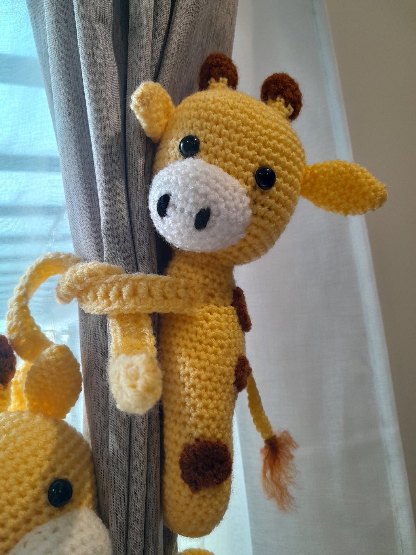 Giraffe curtain tiebacks