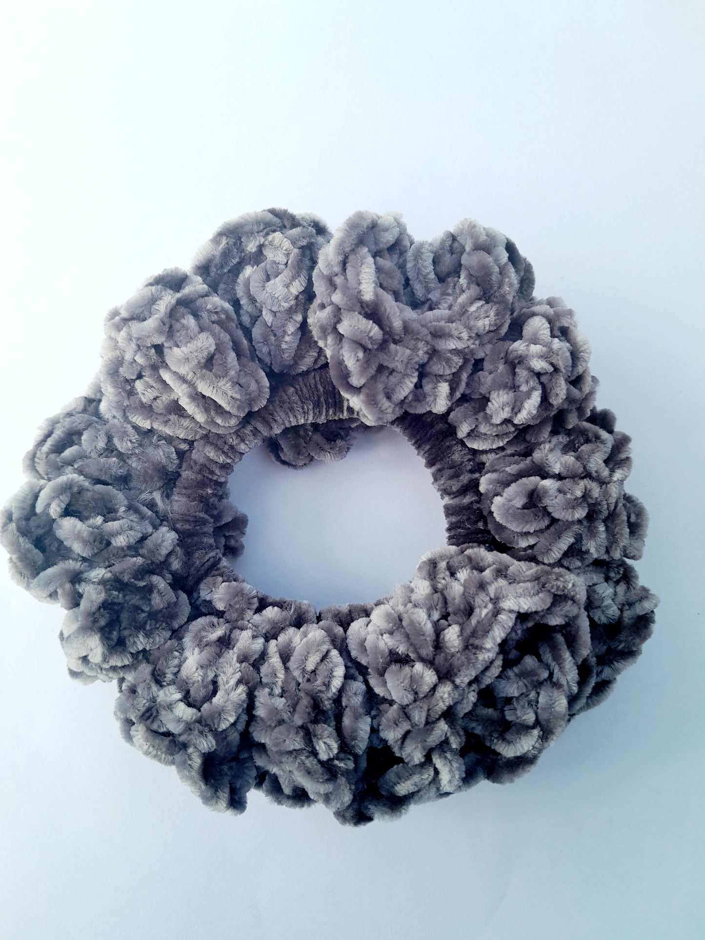 Velvet scrunchie - Charcoal (dark grey)