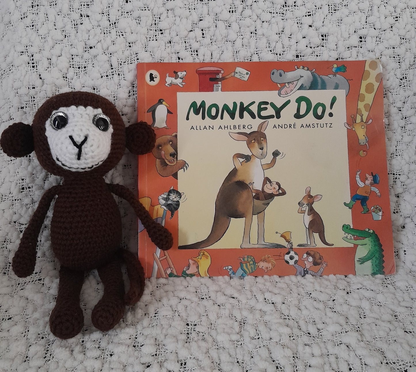 Monkey Do book & Buddy