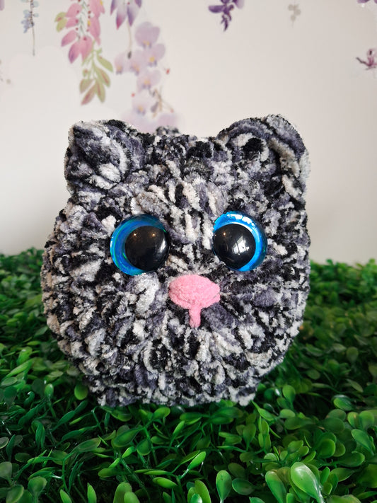 Loaf cat - Black and white mixed