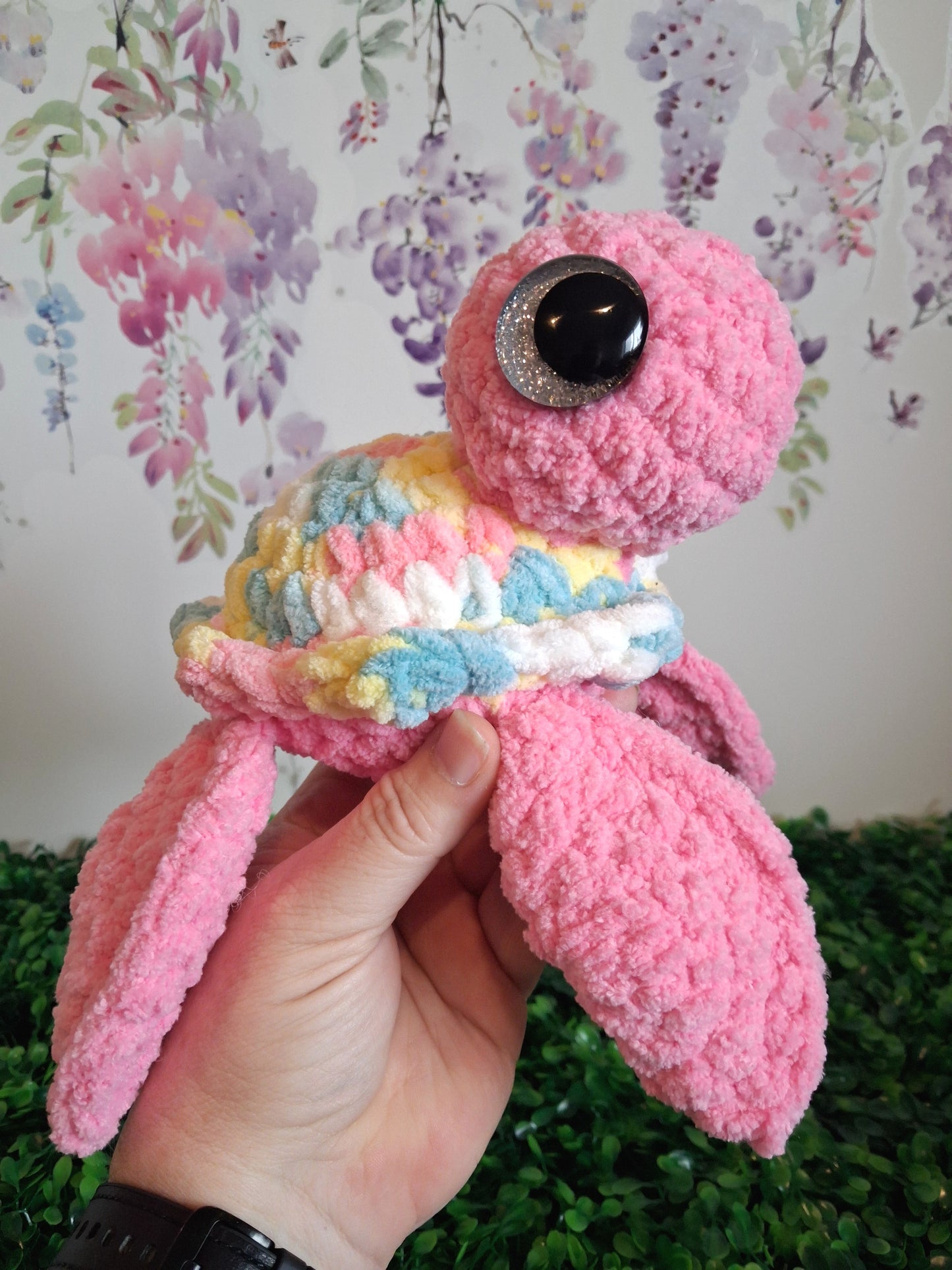 Sea turtle - Pink/blue/white/yellow