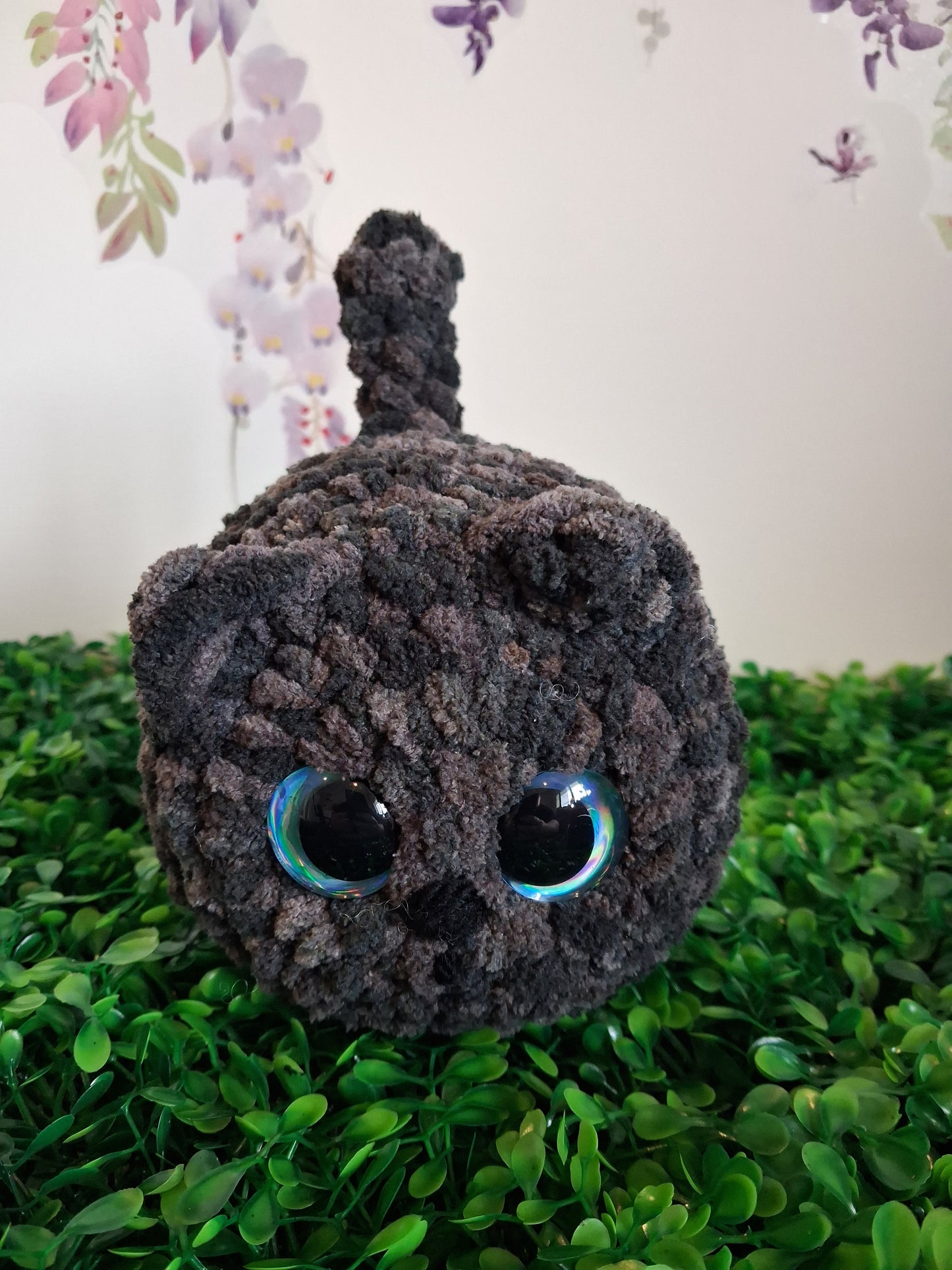 Loaf cat - Black mixed